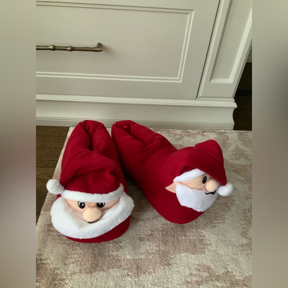 OLD NAVY Cozy CHRISTMAS Santa Mens’s Slippers Size X-Large 12-13 BRAND NEW
